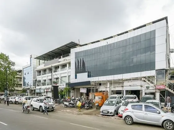 OYO 7057 Global Inn
