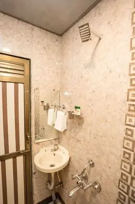 OYO 7062 Amana Suites - Banyo Tipleri