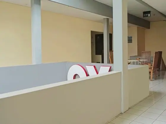 OYO 709 Menjangan Residence at Klayatan - İç Mekan