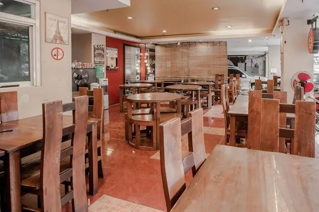 OYO 714 Haeinsa Condotel - Yerinde Yemek