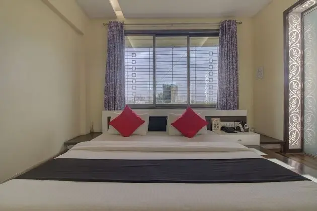 OYO 7158 Hotel Kushala Executive Inn - Oda