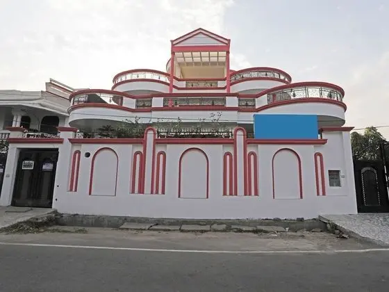 OYO 7162 Home Stay Shikhar Paradise - Dış Mekan