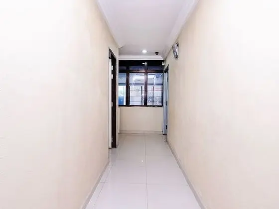 OYO 717 MR J Hotel Wakaf Che Yeh 2 - İç Mekan