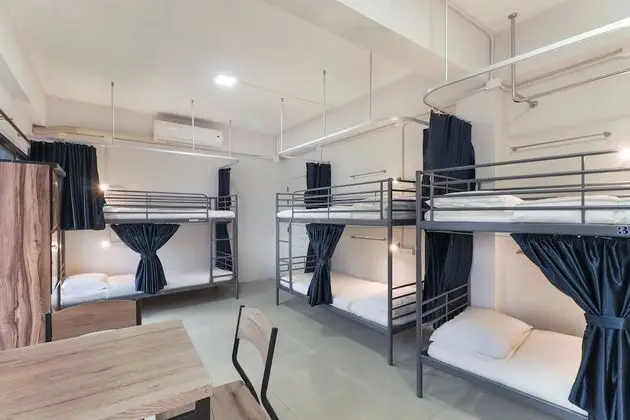 OYO 724 Green Light Cafe&bed Hostel - Öne Çıkan Resim