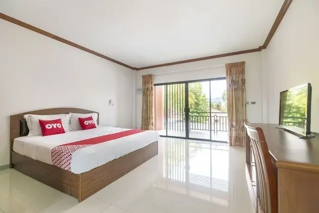 OYO 732 Juthamas Hotel