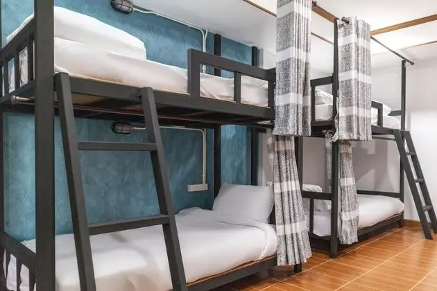 OYO 736 Green Poshtel - Oda