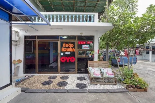 OYO 75322 Tha Burapa Resort Bangsaen - Lobi