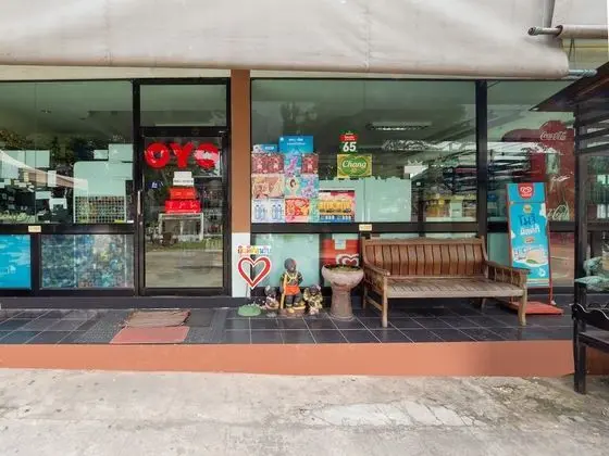 OYO 75370 Saowanee Resort And Apartment - Lobi