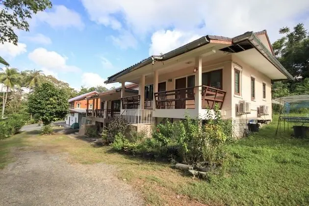 OYO 75373 Chamil House