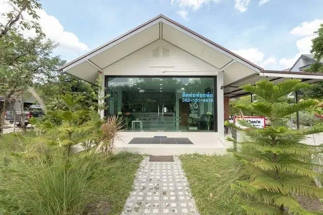 OYO 75378 Thawapee Resort
