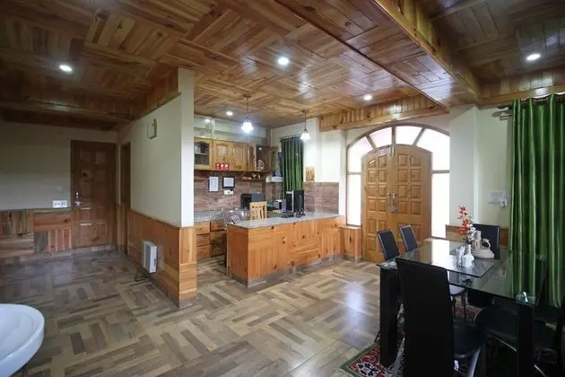 OYO 7538 Home Stay Rajput Royal Cottage - Lobi