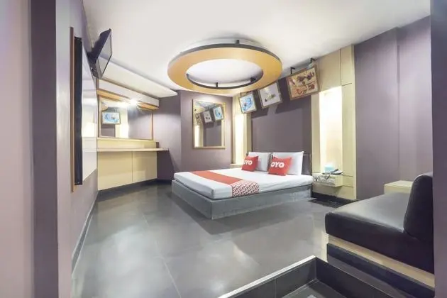 OYO 75382 Chonburi Hotel - Öne Çıkan Resim