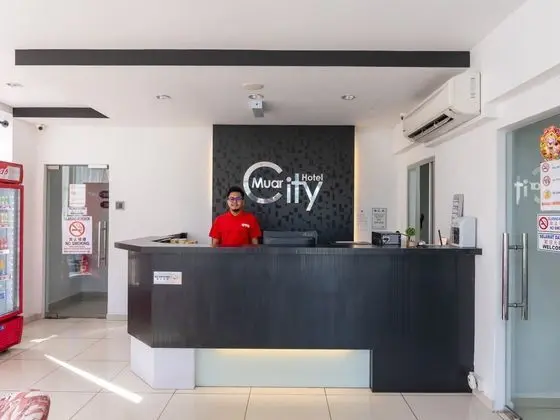 OYO 756 Muar City Hotel - Lobi