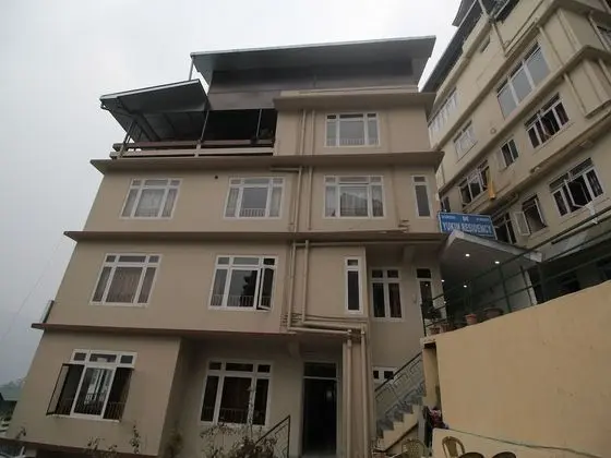 OYO 7620 Hotel Yukim Residency - Dış Mekan