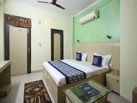 OYO 7636 Hotel Kaushalya Residency - Oda