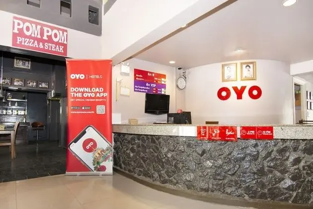OYO 765 Pom Pom Residence - Lobi