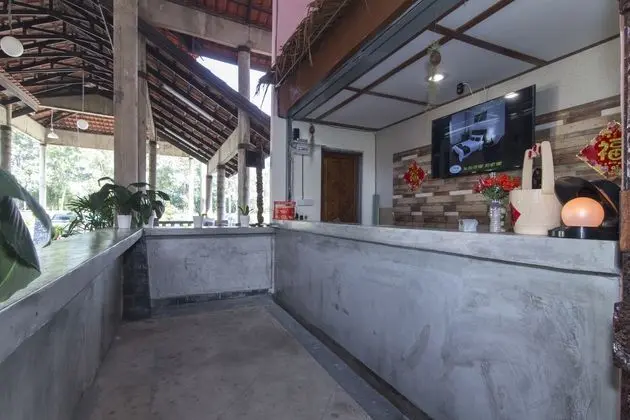 OYO 771 Ivory Hotel Resort - Lobi
