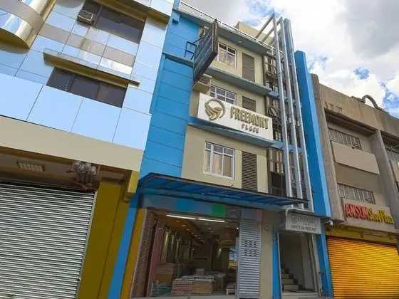 OYO 783 Freemont Place - Dış Mekan