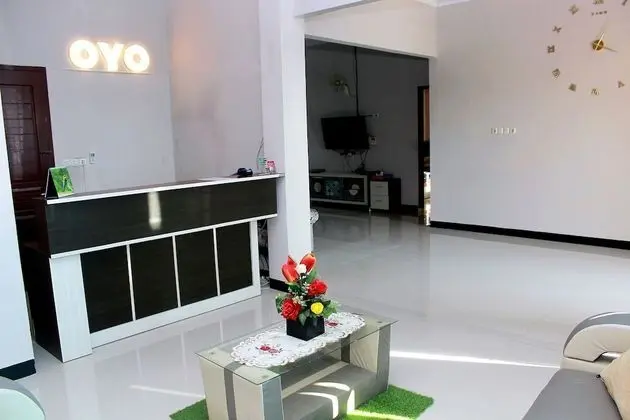 OYO 783 Grand Mentari Guest House - Lobi