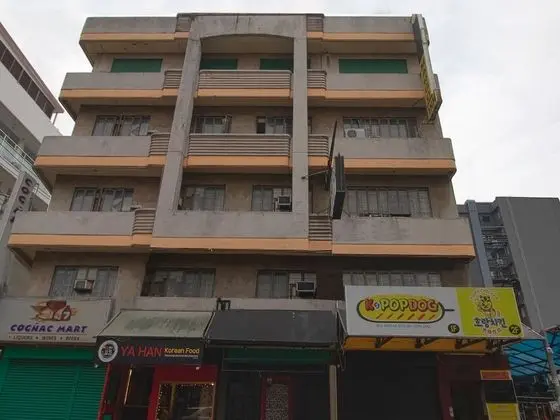 OYO 790 Mango Inn