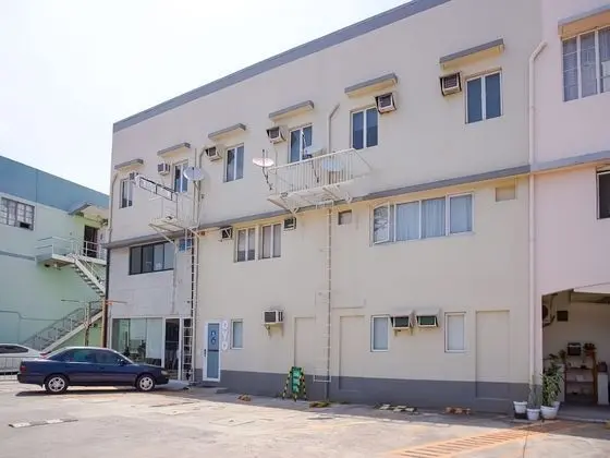 OYO 793 Dg Budget Hotel