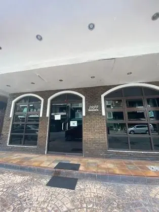 OYO 797 Brickwood Suites - Öne Çıkan Resim