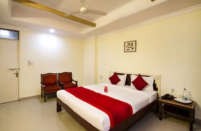 OYO 7976 Dilsukhnagar