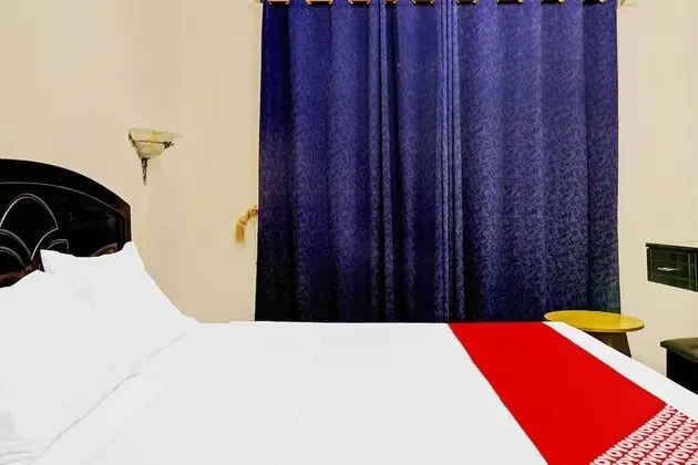 OYO 800 Moon Creek Hotel - Oda