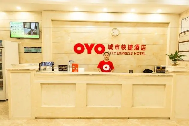OYO 8011 Hotel