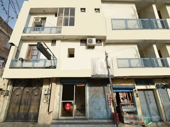 OYO 8073 Grand Residency