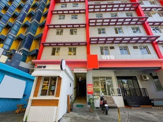 OYO 809 Crowne One Condo - Dış Mekan
