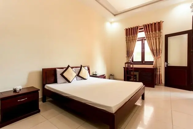 OYO 810 My Khe Hotel