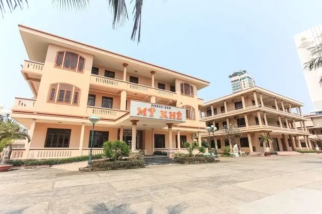 OYO 810 My Khe Hotel