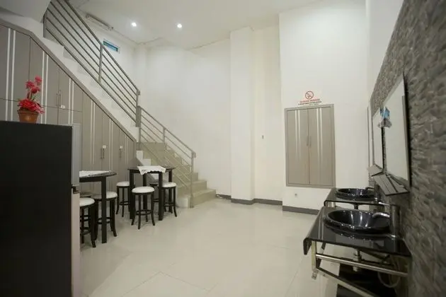OYO 819 Bumi Mas Guest House - Lobi