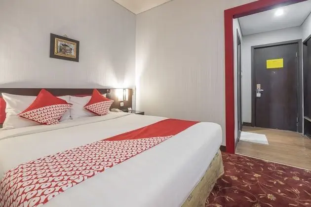 OYO 821 Hotel Dinasti - Oda