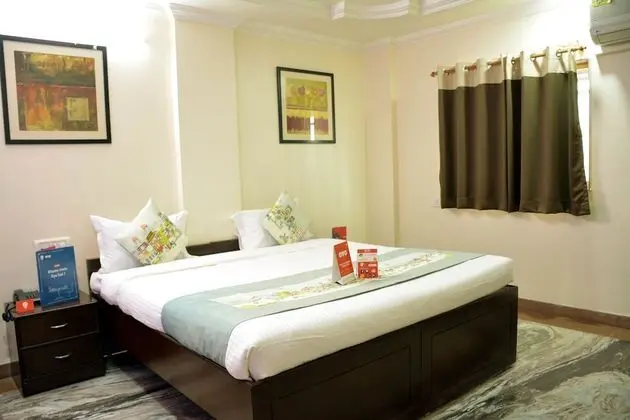 OYO 8244 Hotel Bliss Executive - Öne Çıkan Resim