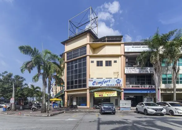 OYO 828 Comfort Hotel Shah Alam