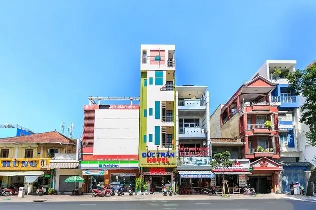 OYO 832 Duc Tran Hotel - Dış Mekan