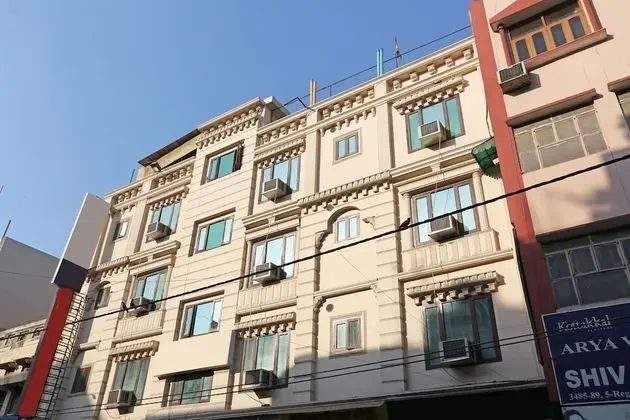 OYO 8336 Hotel De Gold