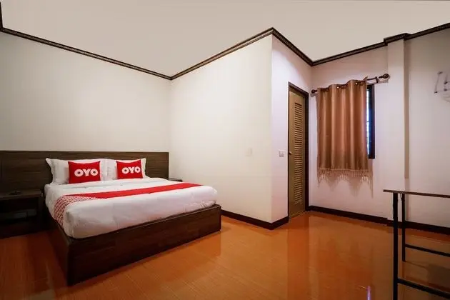 OYO 836 PK Residence