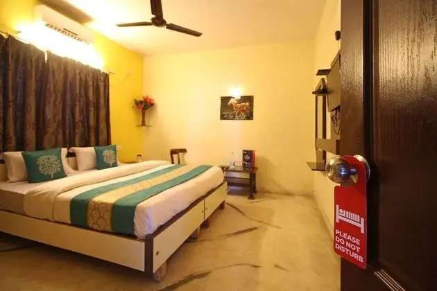 OYO 8496 Hotel SK Regency - Oda