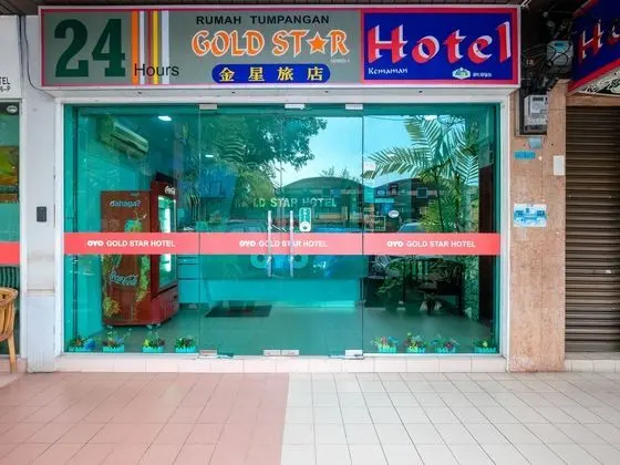 OYO 850 Gold Star Hotel - Dış Mekan