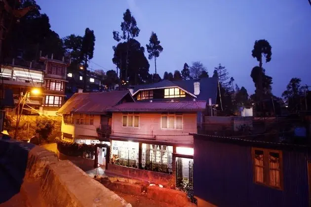 OYO 8577 near Mall Road