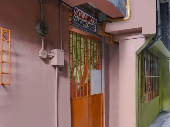 OYO 868 Solanos Transient House - Dış Mekan