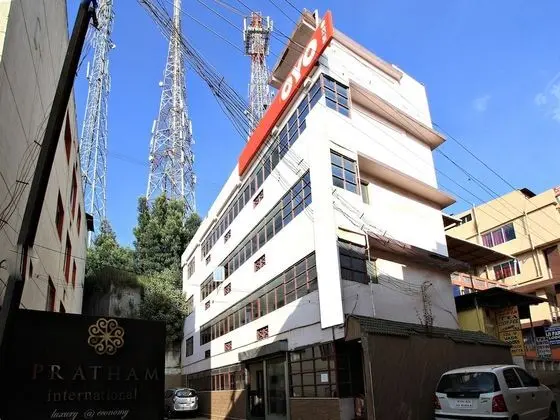 OYO 8736 Hotel Pratham International