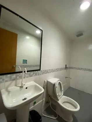 OYO 878 Dg Budget Hotel Naia - Banyo Tipleri