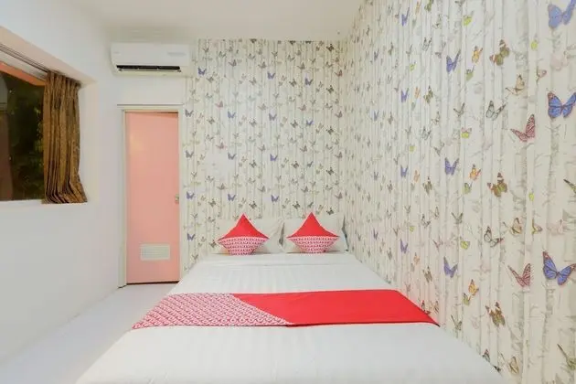 OYO 878 Loka Indah Residence