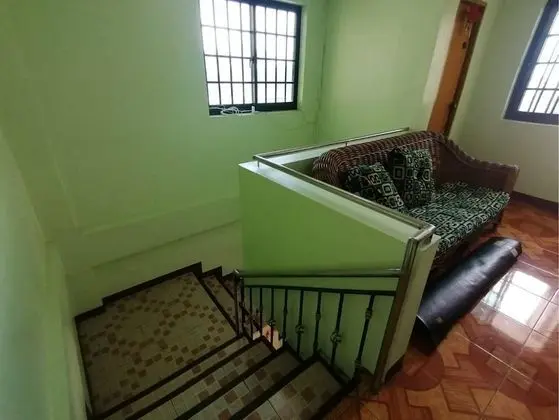 OYO 879 Lauriens Budget Hotel 2 - Lobi