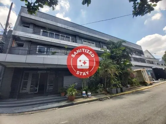 OYO 881 Nest Suites