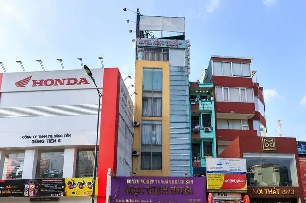 OYO 885 Ngoc Thinh Hotel - Dış Mekan
